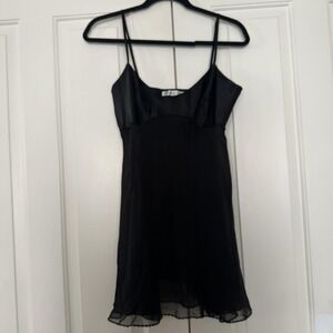 Victoria's Secret Y2K Chemise Gown Medium Black Chiffon Ruffle Hem Nightie